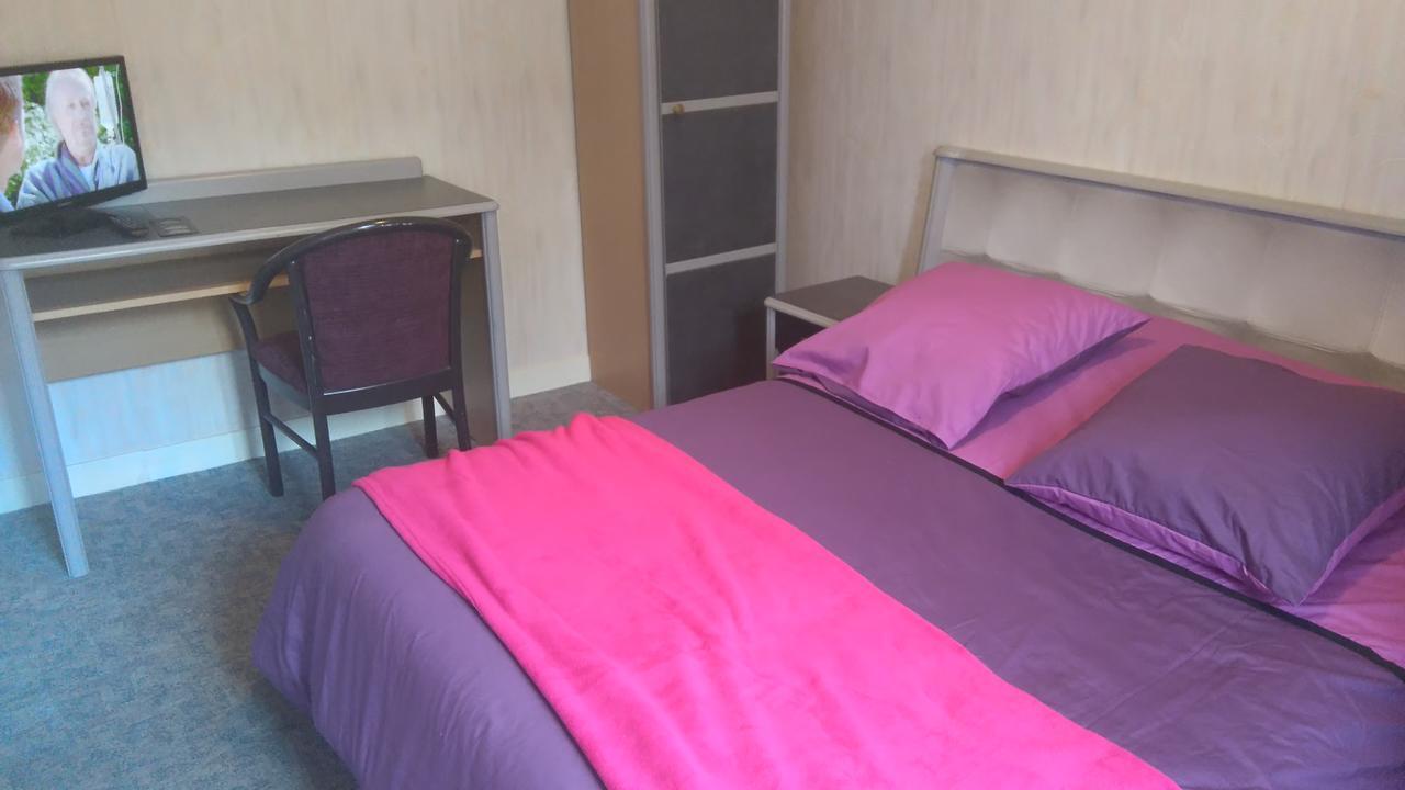 Chez Maxim Hotel Saint-Sauveur  Ngoại thất bức ảnh